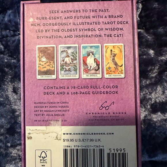 Cat Tarot Deck – Purple/Blue Illustrated Tarot for Cat Lovers - Picture 2 of 5